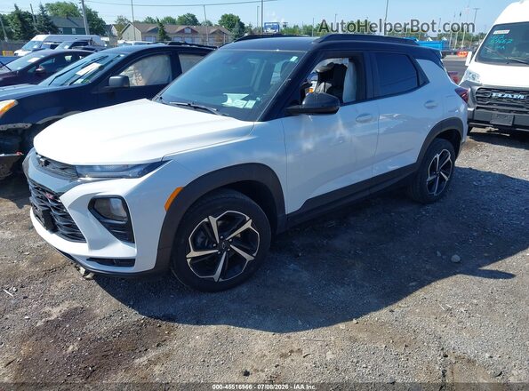 KL79MUSL3PB017140 2023 CHEVROLET TRAILBLAZER Белый Передняя левая четверть