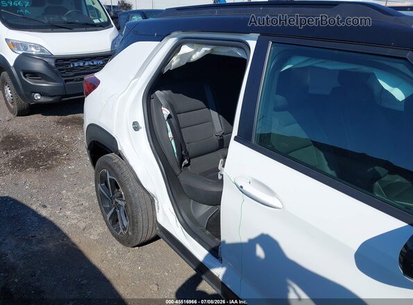 KL79MUSL3PB017140 2023 CHEVROLET TRAILBLAZER Белый Вид спереди