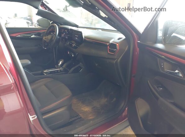 KL79MUSL3RB051386 2024 CHEVROLET TRAILBLAZER Красный Вид салона спереди