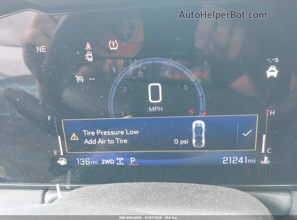 KL79MUSL3RB214084 2024 CHEVROLET TRAILBLAZER Gray Вид задніх сидінь