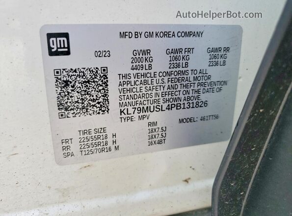 KL79MUSL4PB131826 2023 CHEVROLET TRAILBLAZER Белый Вид наклейки с VIN-кодом