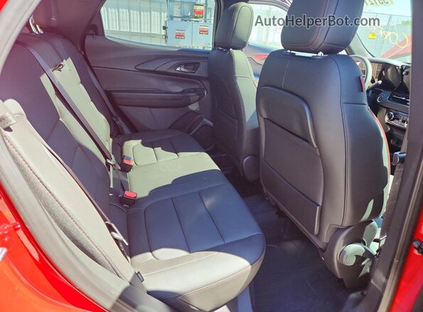 KL79MUSL4TB044440 2026 CHEVROLET TRAILBLAZER Red უკანა სალონის ხედი