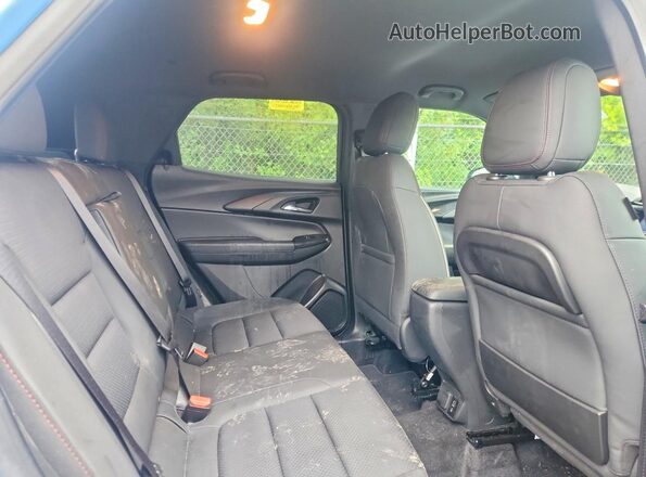 KL79MUSL5PB086525 2023 CHEVROLET TRAILBLAZER Синий Вид задней части салона