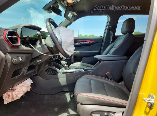 KL79MUSL5RB091324 2024 CHEVROLET TRAILBLAZER Gold წინა სალონის ხედი