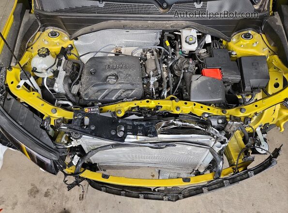 KL79MUSL5RB091324 2024 CHEVROLET TRAILBLAZER Gold ძრავის განყოფილების ხედი