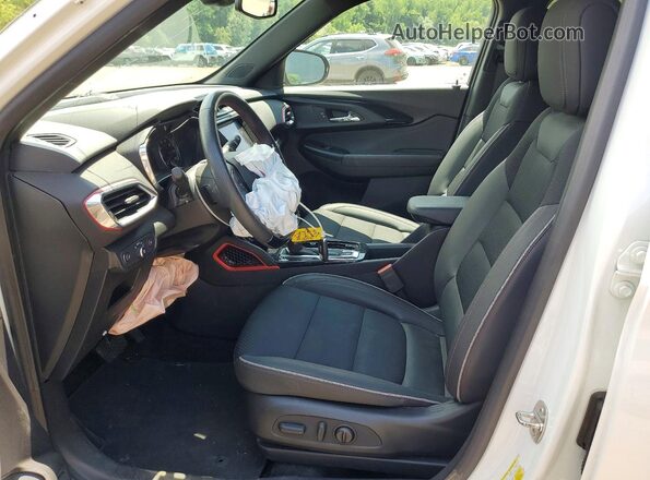 KL79MUSL7PB115815 2023 CHEVROLET TRAILBLAZER White Vista interior delantera