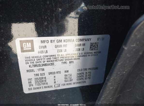 KL79MUSL9NB044355 2022 CHEVROLET TRAILBLAZER Black Engine compartment view
