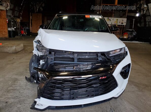 KL79MUSL9PB177300 2023 CHEVROLET TRAILBLAZER White Widok z przodu