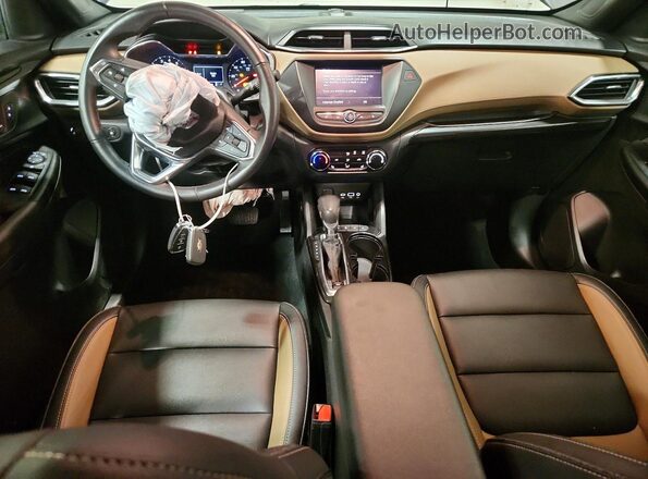 KL79MVSL2MB126822 2021 CHEVROLET TRAILBLAZER Blue წინა პანელის ხედი