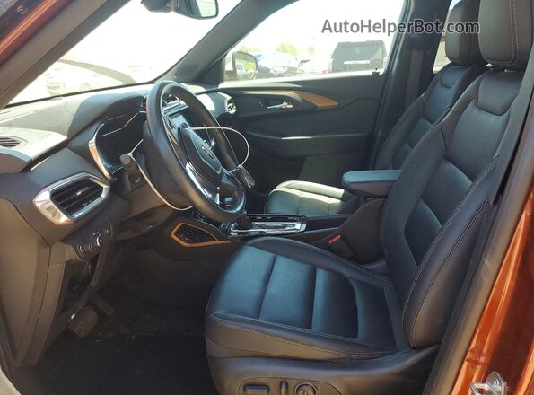 KL79MVSL8MB077481 2021 CHEVROLET TRAILBLAZER Orange Widok wnętrza z przodu
