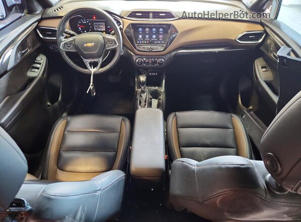 KL79MVSL8MB158884 2021 CHEVROLET TRAILBLAZER White Вид панелі приладів