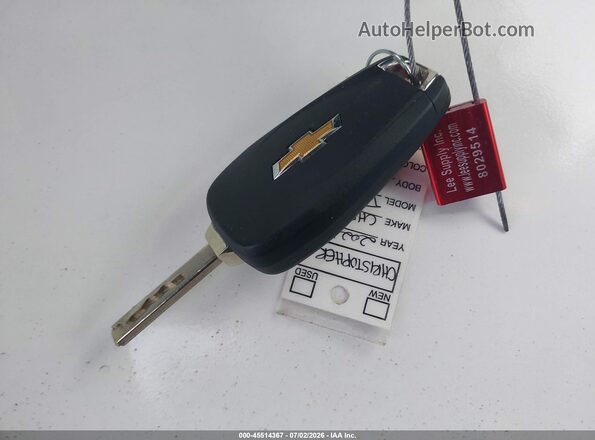 KL7CJKSB0MB339840 2021 CHEVROLET TRAX Silver Widok deski rozdzielczej