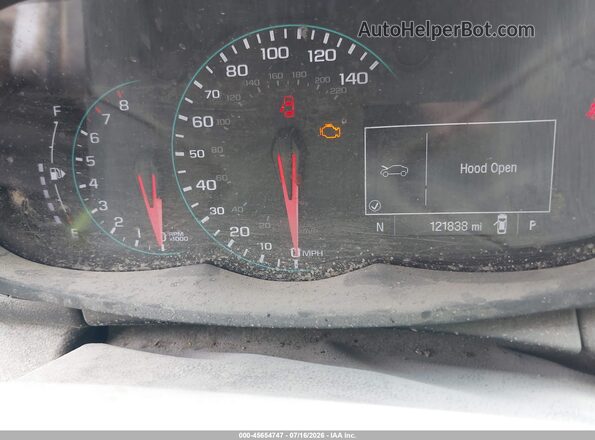 KL7CJKSB2JB612384 2018 CHEVROLET TRAX Silver Հետևի նստատեղերի տեսք
