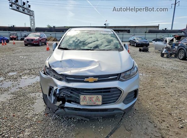 KL7CJKSB3HB185632 2017 CHEVROLET TRAX Silver წინა ხედი