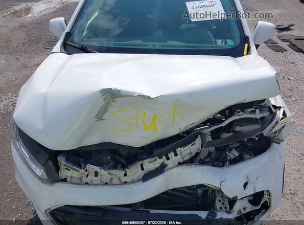 KL7CJKSB3JB703583 2018 CHEVROLET TRAX Белый Вид сзади