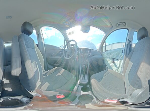 KL7CJKSB3LB323095 2020 CHEVROLET TRAX Silver 