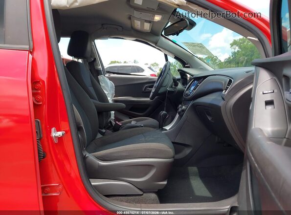 KL7CJKSB3LB342469 2020 CHEVROLET TRAX Red Widok wnętrza z przodu