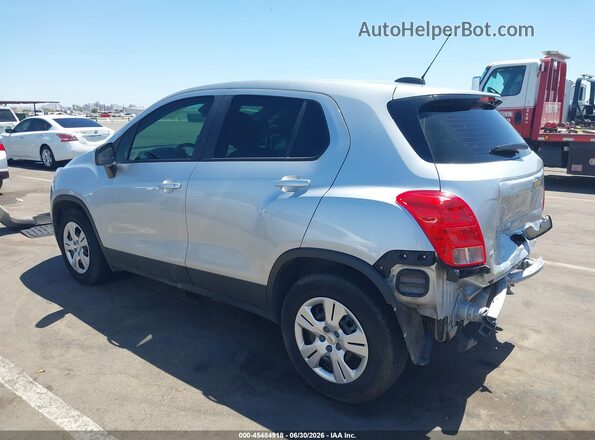 KL7CJKSB4JB608272 2018 CHEVROLET TRAX Серебряный Задняя левая четверть