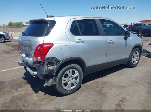 KL7CJKSB4JB608272 2018 CHEVROLET TRAX Серебряный Задняя правая четверть
