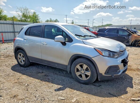 KL7CJKSB5LB036633 2020 CHEVROLET TRAX Silver Przód prawy
