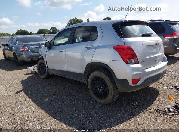 KL7CJKSB6JB548074 2018 CHEVROLET TRAX Серебряный Задняя левая четверть