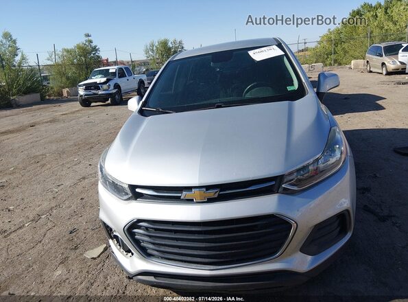KL7CJKSB6LB338786 2020 CHEVROLET TRAX Silver Widok zestawu wskaźników