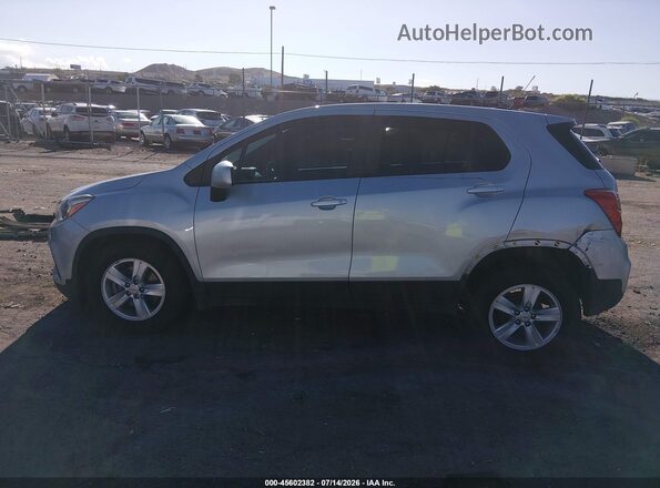 KL7CJKSB6LB338786 2020 CHEVROLET TRAX Silver Widok wnętrza 360 stopni