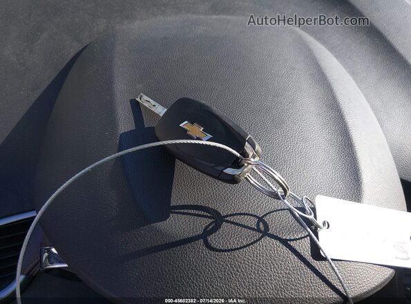 KL7CJKSB6LB338786 2020 CHEVROLET TRAX Silver Widok deski rozdzielczej