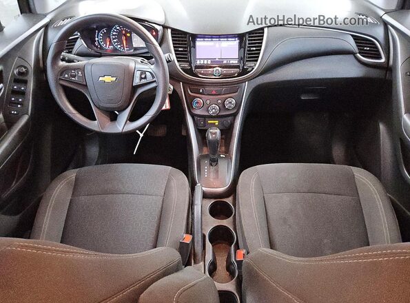 KL7CJKSB6MB304512 2021 CHEVROLET TRAX Silver Вид панелі приладів