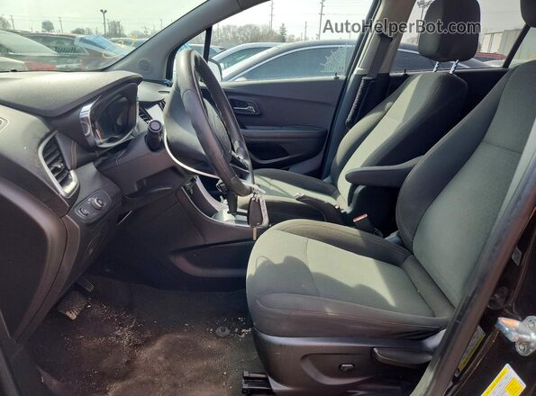KL7CJKSB6MB314280 2021 CHEVROLET TRAX Black Front interior view