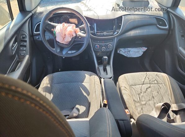 KL7CJKSB7LB062263 2020 CHEVROLET TRAX Black Widok deski rozdzielczej