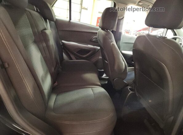 KL7CJKSB9LB016482 2020 CHEVROLET TRAX Black Вид задньої частини салону