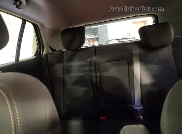 KL7CJKSB9LB016482 2020 CHEVROLET TRAX Black Вид задніх сидінь