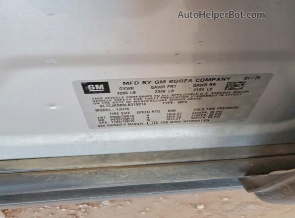 KL7CJKSB9LB319214 2020 CHEVROLET TRAX Silver Widok komory silnika