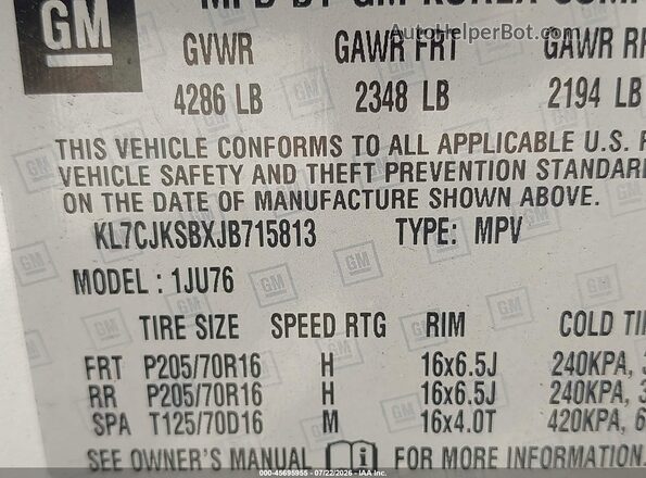 KL7CJKSBXJB715813 2018 CHEVROLET TRAX Silver Widok komory silnika