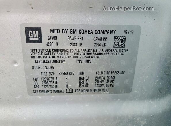 KL7CJKSBXLB031184 2020 CHEVROLET TRAX Silver Vista de la etiqueta del VIN