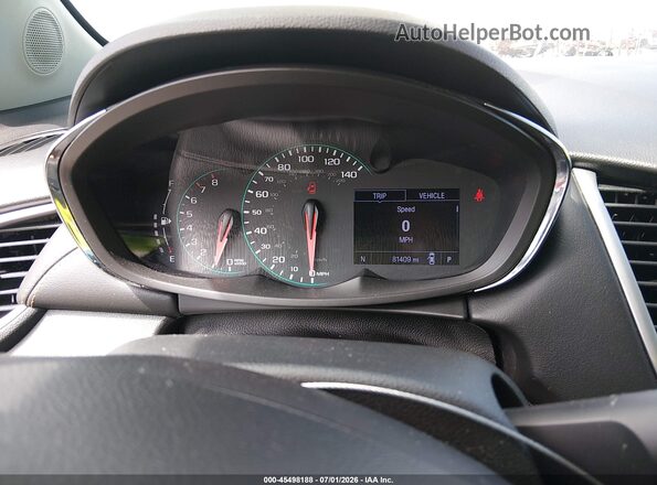 KL7CJKSBXLB031332 2020 CHEVROLET TRAX Silver Widok tylnych siedzeń