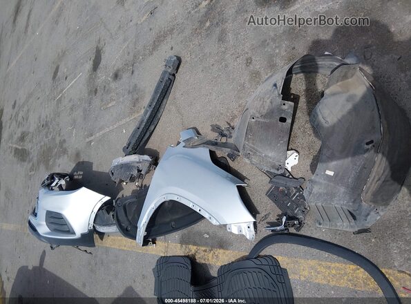 KL7CJKSBXLB031332 2020 CHEVROLET TRAX Silver Widok zestawu wskaźników