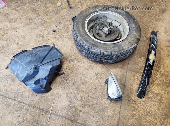 KL7CJKSBXLB081776 2020 CHEVROLET TRAX Black Widok komory silnika