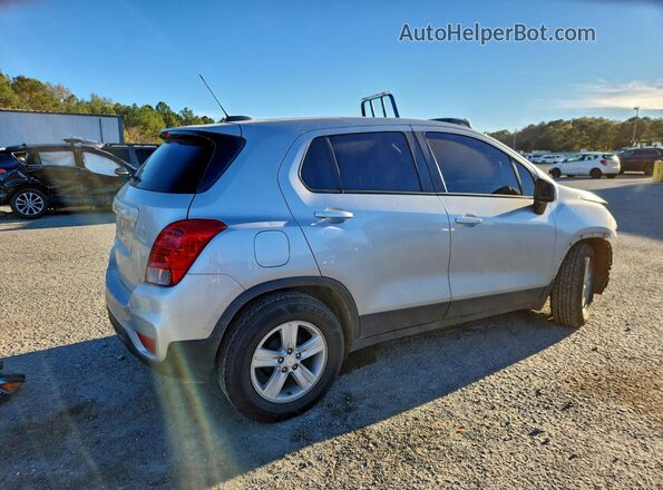 KL7CJKSM4NB522628 2022 CHEVROLET TRAX Silver Trasero derecho