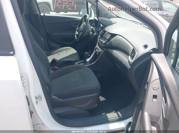 KL7CJKSM7MB368432 2021 CHEVROLET TRAX White წინა სალონის ხედი