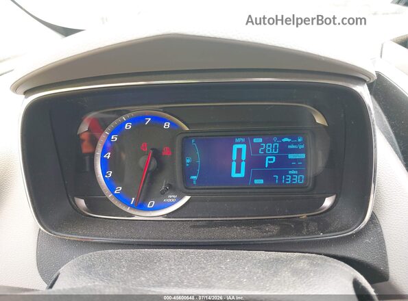 KL7CJLSB0GB739035 2016 CHEVROLET TRAX Red Widok tylnych siedzeń