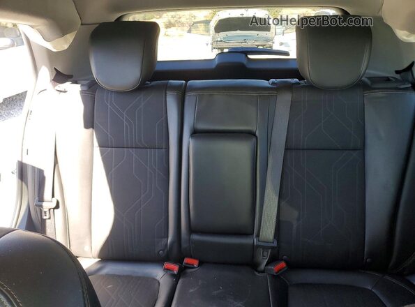 KL7CJLSB0LB067133 2020 CHEVROLET TRAX White Vista de los asientos traseros