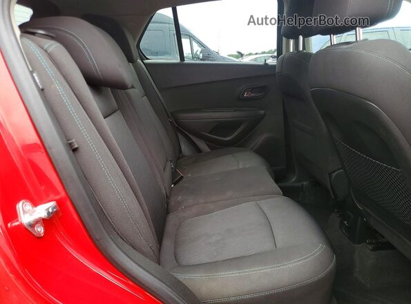 KL7CJLSB1FB202463 2015 CHEVROLET TRAX Red Հետևի նստատեղերի տեսք