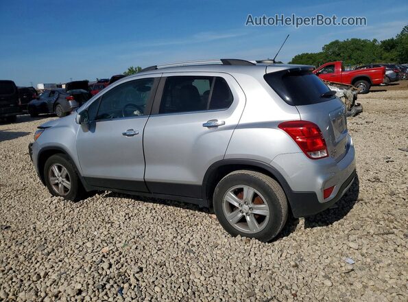 KL7CJLSB1HB093652 2017 CHEVROLET TRAX Серебряный Задняя левая четверть