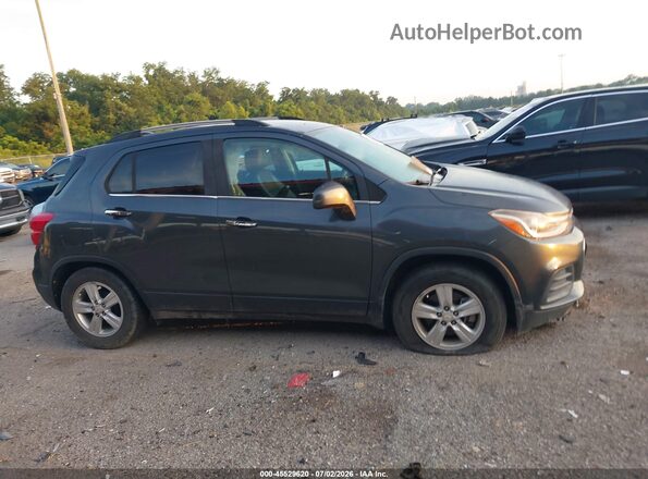 KL7CJLSB1JB627545 2018 CHEVROLET TRAX Gray Rear interior view