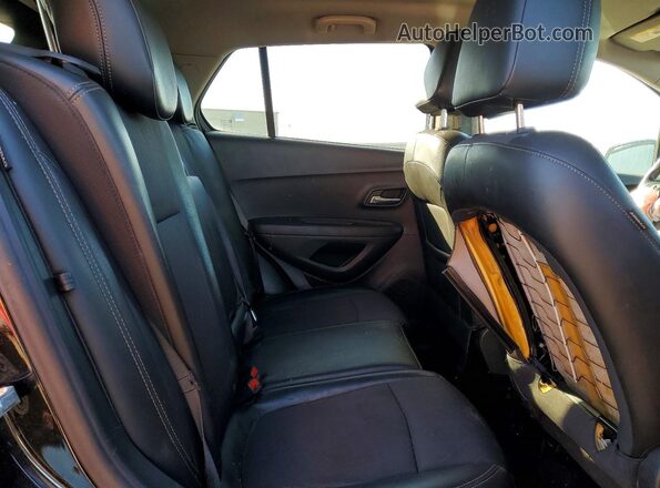 KL7CJLSB1LB089352 2020 CHEVROLET TRAX Black Vista interior trasera