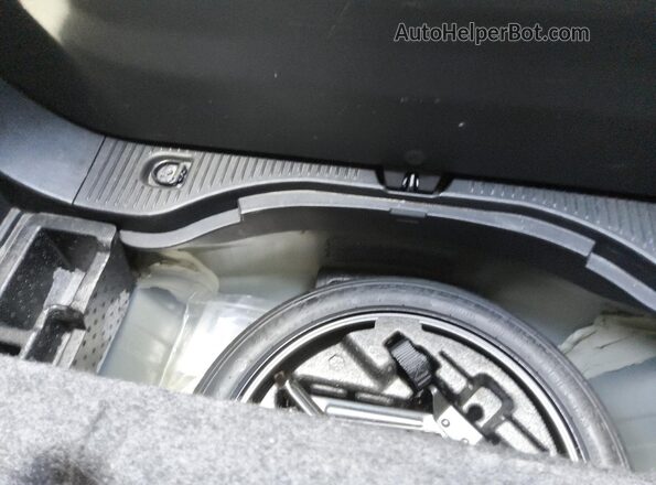 KL7CJLSB1MB330182 2021 CHEVROLET TRAX Серебряный 