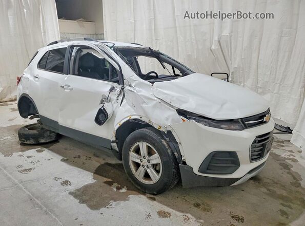 KL7CJLSB2KB913597 2019 CHEVROLET TRAX White Front right