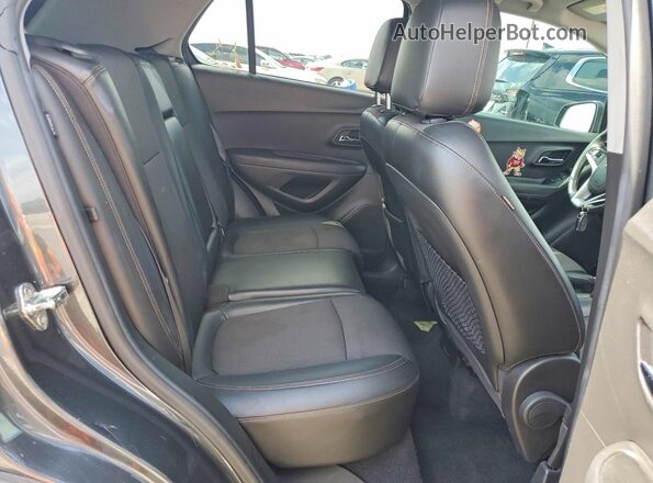 KL7CJLSB3JB576260 2018 CHEVROLET TRAX Charcoal Հետևի նստատեղերի տեսք